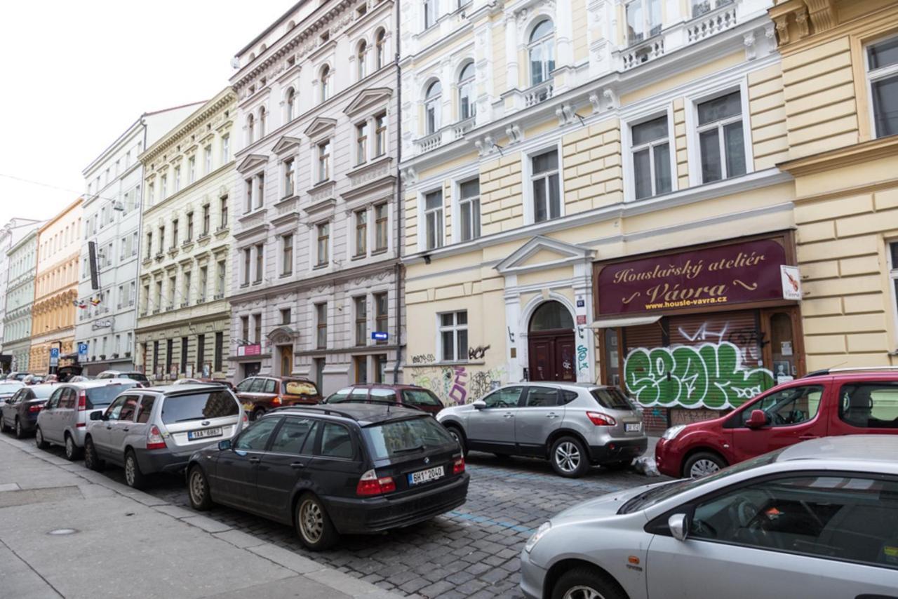 Welcome Apartments On Lublanska Praga Exterior foto